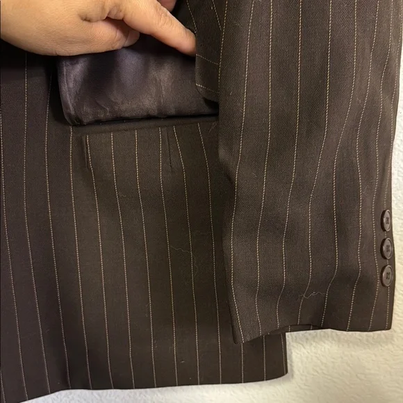 Banana Republic Brown Pinstripe Women's Blazer - Picture 3 of 9